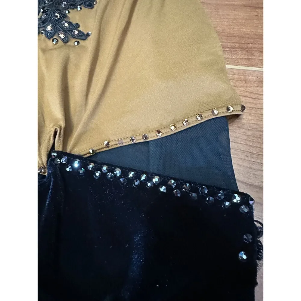 Pre-Owned Dance Costume Weissman 14719 Large Child Copper Appliques Lyrical Rhi